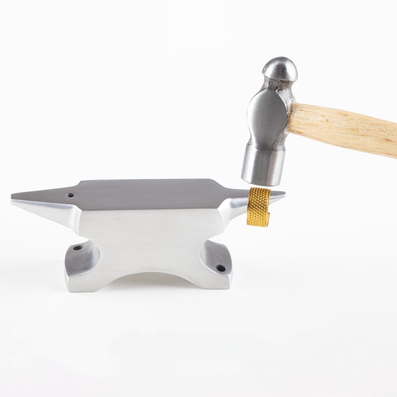 سندان معدني احترافي من الفولاذ - مراجعة Jewelry Making Anvil وسعره