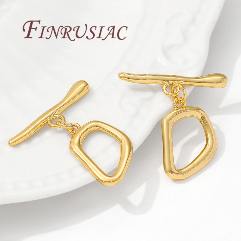مشابك تبديل مطلية بالذهب عيار  - مراجعة Toggle Clasp Gold وسعره